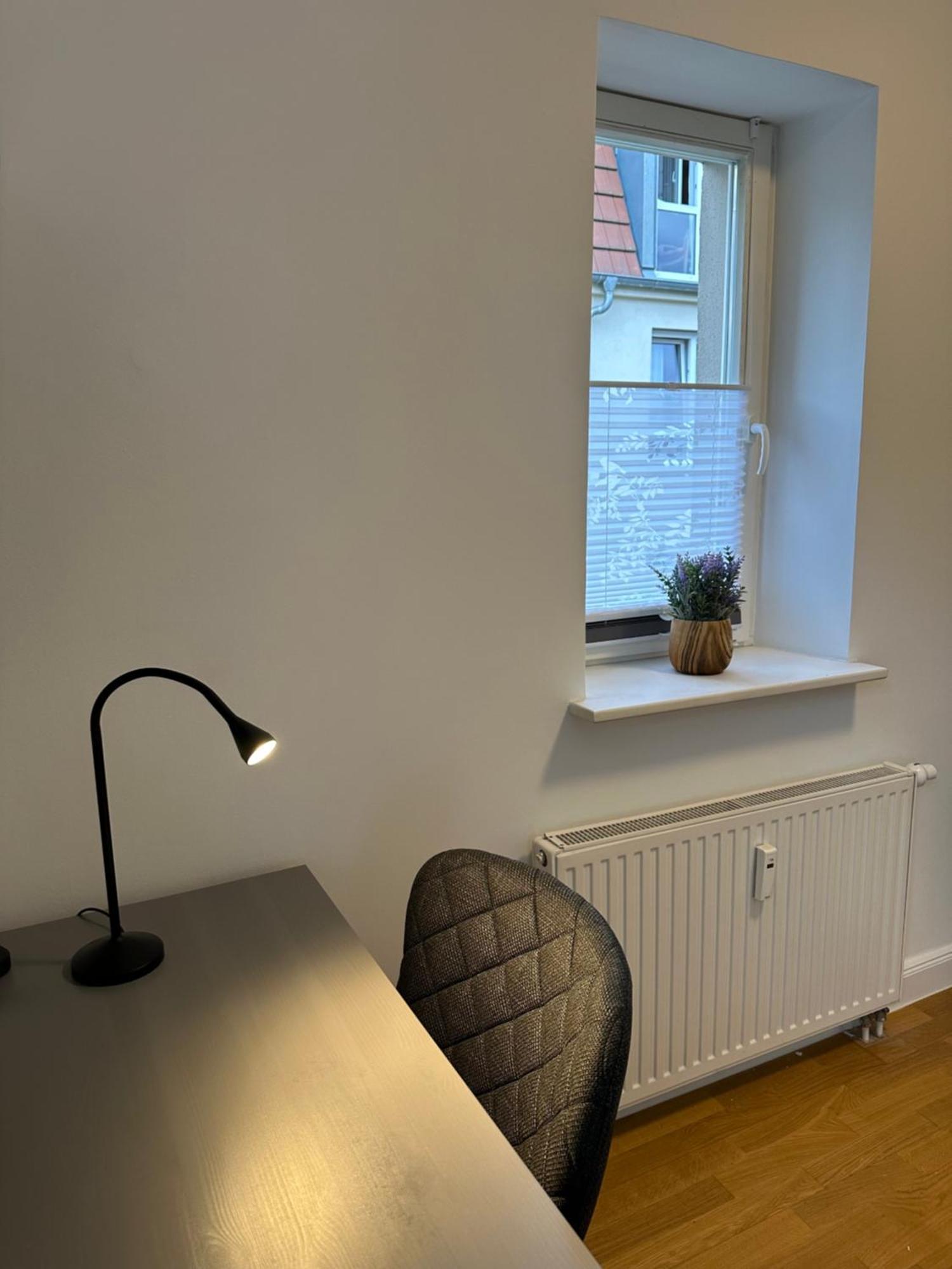Bella Casa - Business&Family, 100M Zum Konzerteingang Schloss, Parkplatz, Smarttv, Netflix, Waschmaschine, 24H Checkin, 36Qm, Ap 12 Людвігсбург Екстер'єр фото