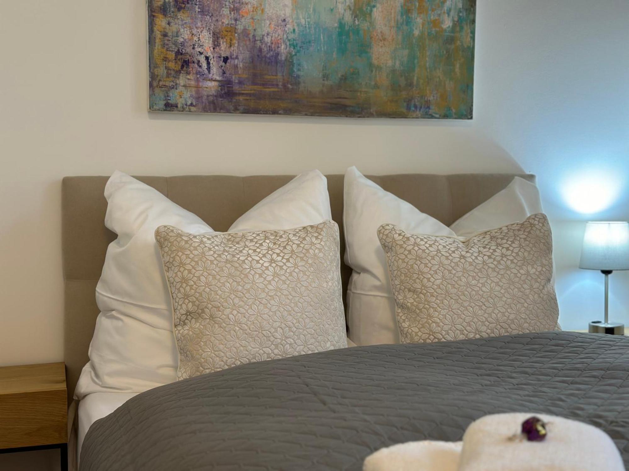 Bella Casa - Business&Family, 100M Zum Konzerteingang Schloss, Parkplatz, Smarttv, Netflix, Waschmaschine, 24H Checkin, 36Qm, Ap 12 Людвігсбург Екстер'єр фото